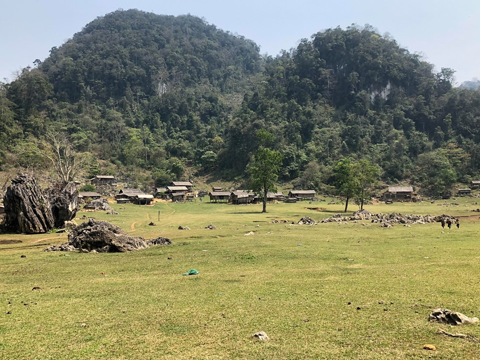Hang Táu: Làng Nguyên Thủy bình yên, giản dị ở Mộc Châu 13