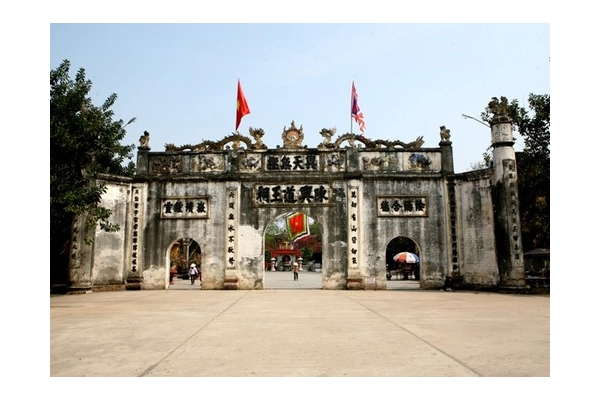 Hành trình về cội nguồn: Tour Côn Sơn Kiếp Bạc 1 ngày từ Hà Nội