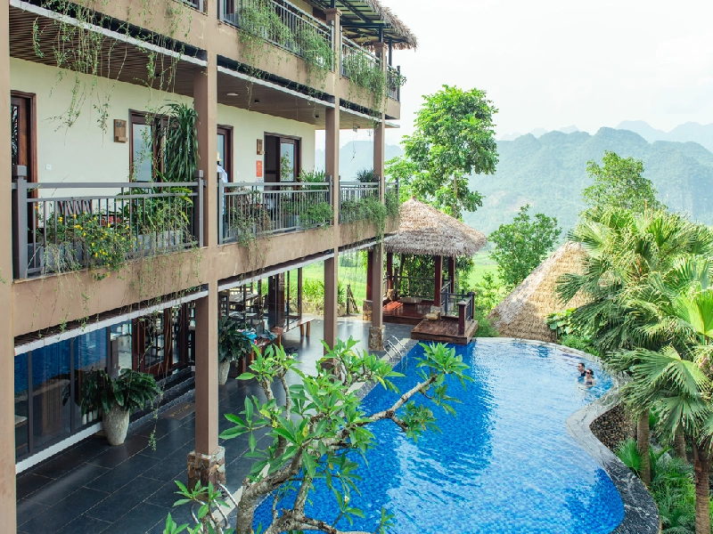 Ebino Pù Luông Resort and Spa