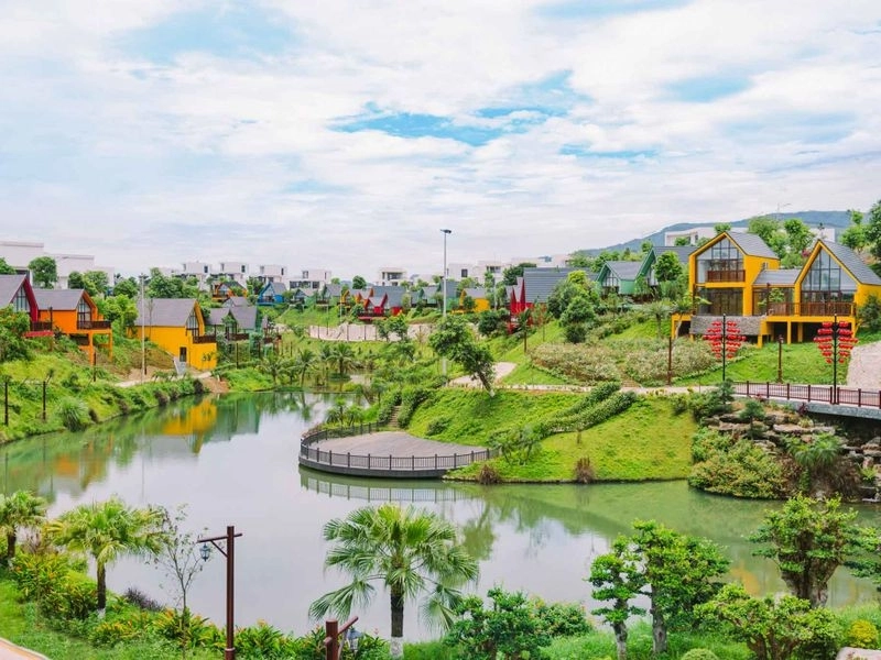 Legacy Hill Resort & Villas Hòa Bình