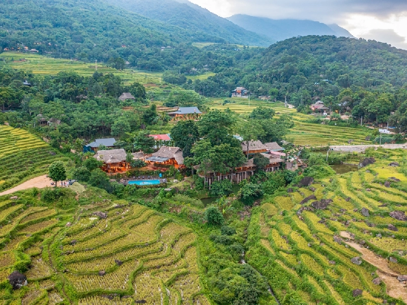 Pù Luông Valley Home