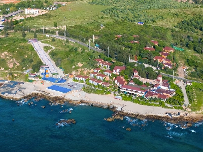 Adora Bay Kê Gà Beach Resort