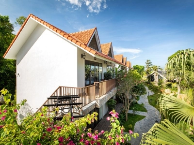 Bái Đính Riverside Resort & Spa