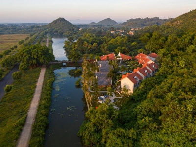 Bái Đính Riverside Resort & Spa