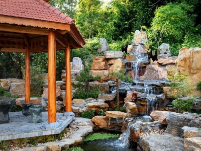 Bái Đính Riverside Resort & Spa