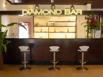 Diamond Bay Resort & Spa