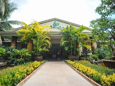 Diamond Bay Resort & Spa