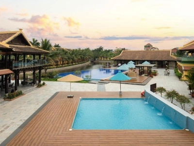 Emeralda Resort Tam Cốc