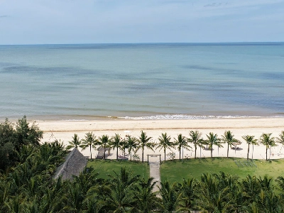 Gold Coast Hotel Resort & Spa