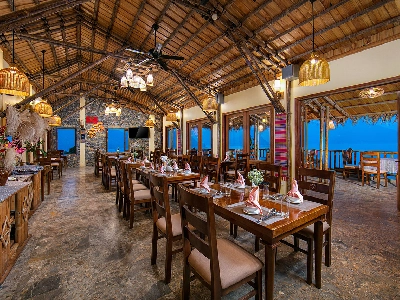 Mai Châu Hideaway Lake Resort