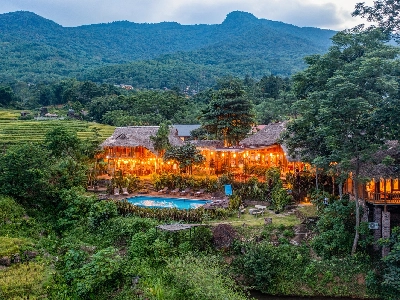 Pù Luông Valley Home