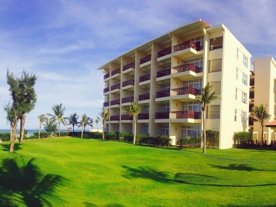 Sandy Beach Non Nuoc Resort