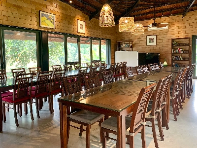 Tomodachi Retreat Làng Mít