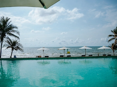 Villa Del Sol Beach Resort & Spa