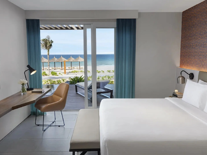 1 Bedroom Villa, Private Pool, Beach Front - King Bed