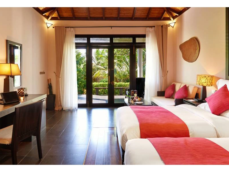 Deluxe Villa Garden View