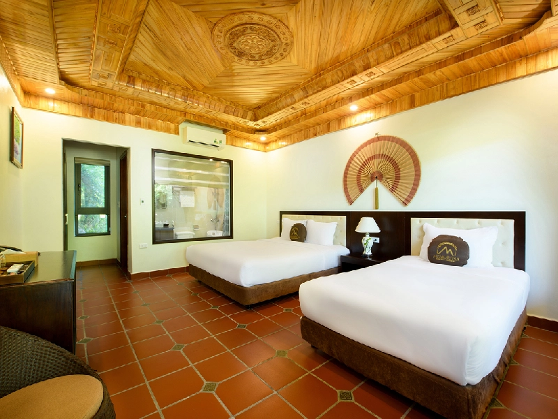 Deluxe Twin Riverside View