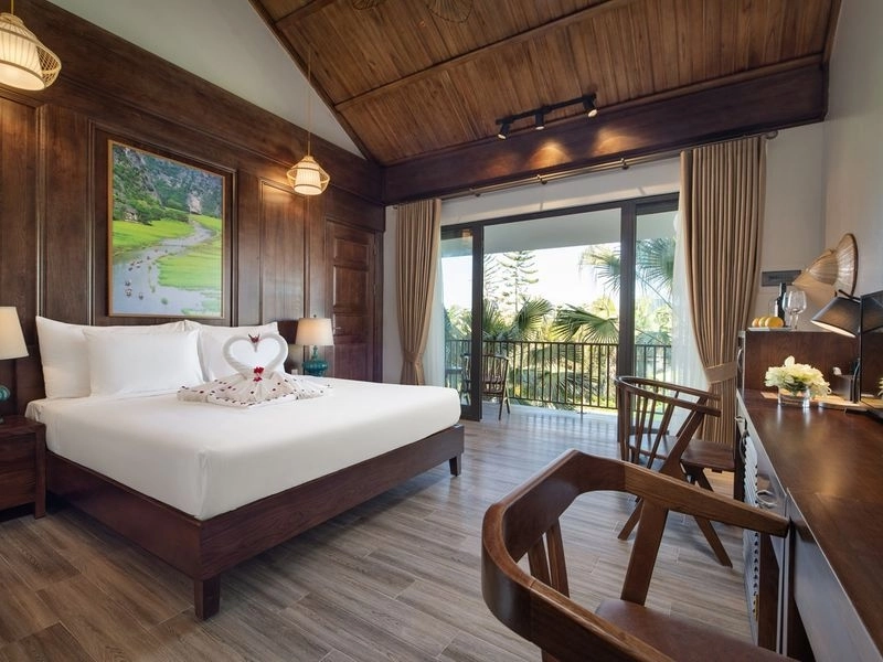 Deluxe Double Garden View