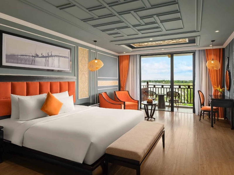 Deluxe River view Balcony