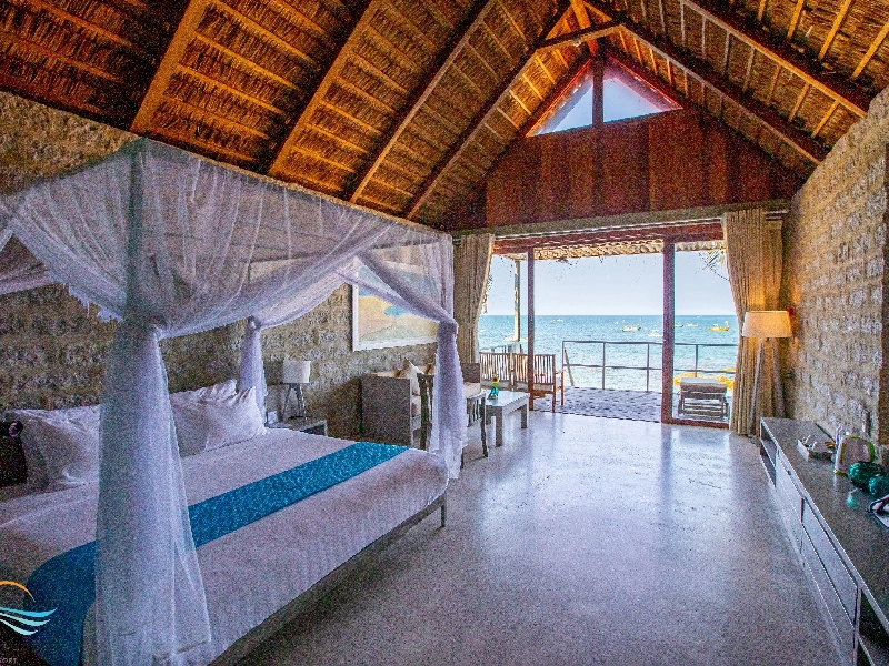 Bungalow Ocean Front