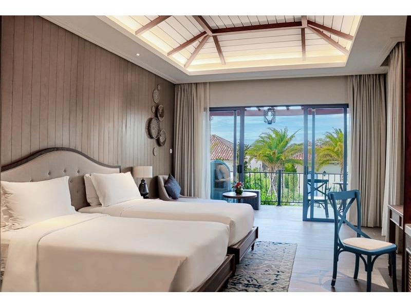 Premier có lối ra hồ bơi (Premier Pool Access)