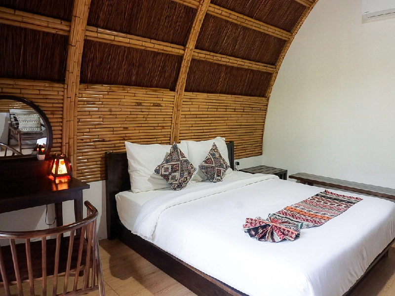 Double Bungalow Lake View