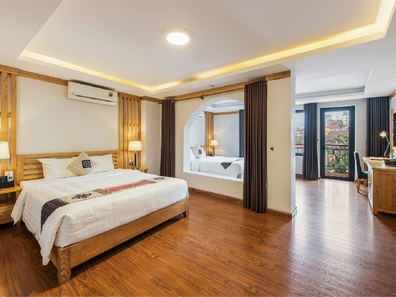 Family mountain view