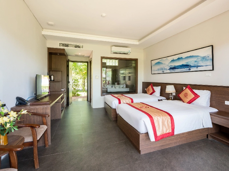 Deluxe Double/Twin Ocean Bungalow