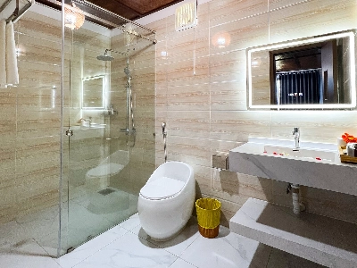 Adora Beachfront Suite