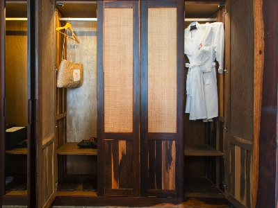 Bungalow Garden View