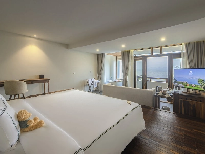 Bungalow Garden View