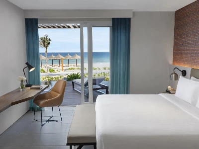 1 Bedroom Villa, Private Pool, Beach Front - King Bed