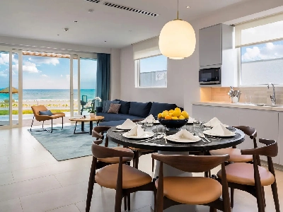 2 Bedrooms Villa, Private Pool, Beach Front