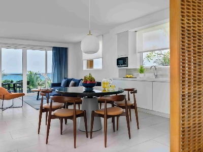 2 Bedrooms Villa, with Terrace, Ocean View - 1 King & 1 Twin