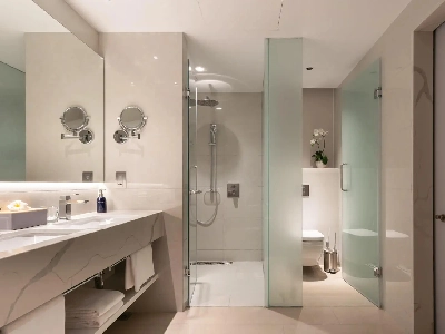 3 Bedrooms Villa, Private Pool, Beach Front