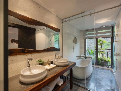 Deluxe Room Mountain View With Children Themed Room