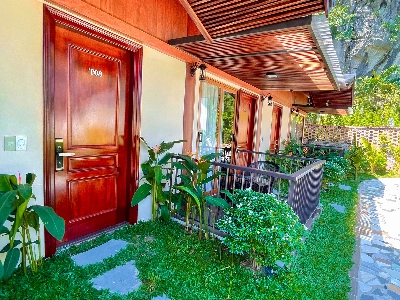 Deluxe Triple Riverside/Garden View