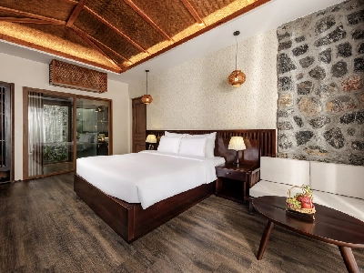 Family Villa Riverside View