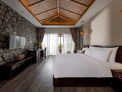 Premier Double Riverside View