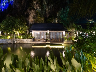 Premier Double Riverside View