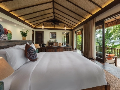 Ferns Grand Mountain Suite