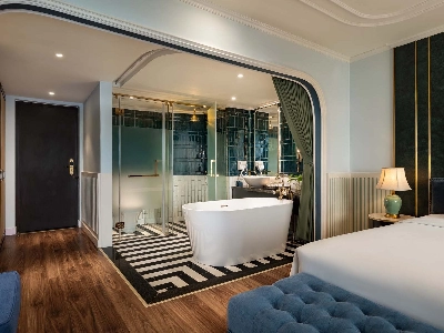 Premier Deluxe River View