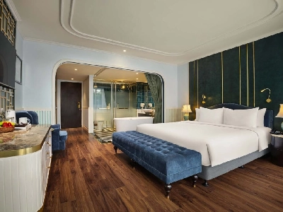 Premier Deluxe River View