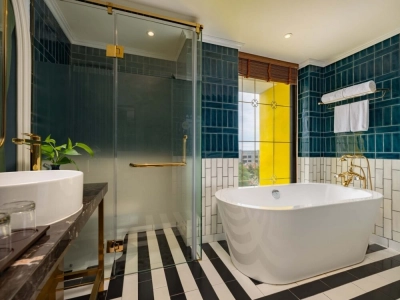 Premier Junior Suite Town View