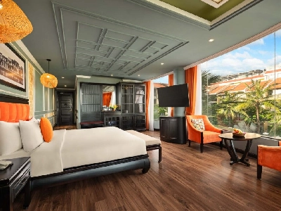 Premium River View Suite