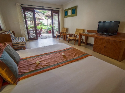 Garden View Family Bungalow