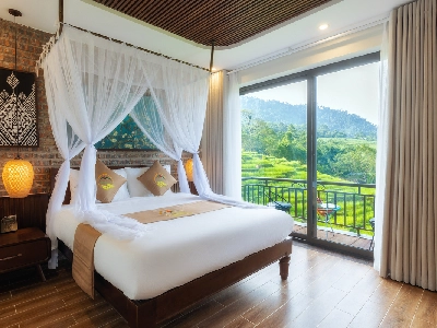 Deluxe Mountain view