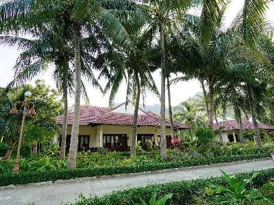 Garden Bungalow