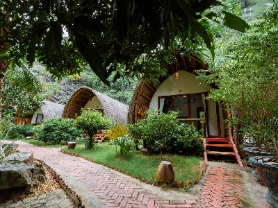 Double Bungalow Garden View