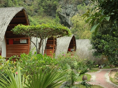 Double Bungalow Garden View
